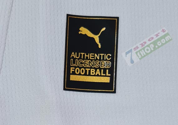 galatasaray-auswaertstrikot-puma-2025-2026-77981102-authentic-badge