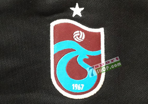 trabzonspor-trainingsanzug-macron-trainingsjacke-trabzonspor-logo-vorn01-kaufen